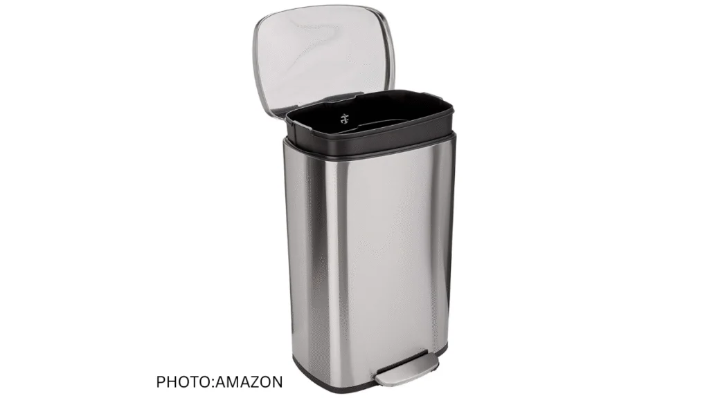 What Size Is a City Trash Can